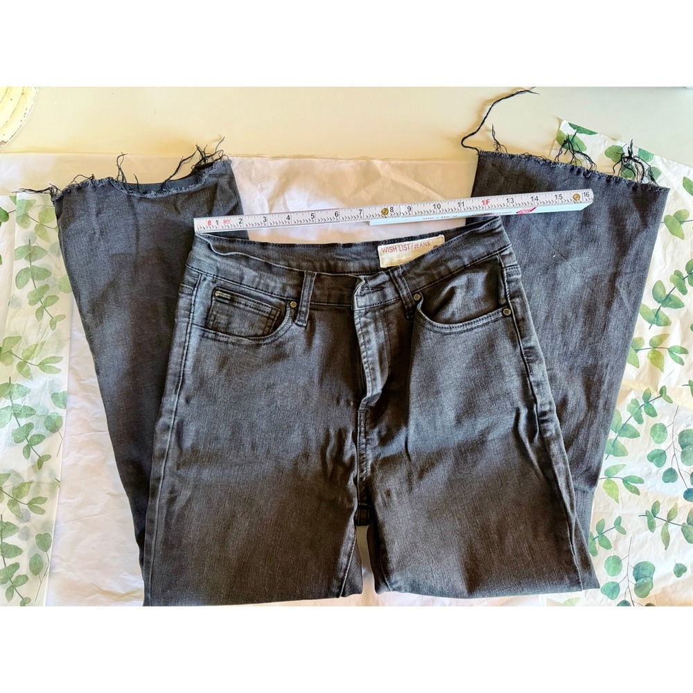 Wishlist Jeans Womens Small Faded Black High Rise Raw Hem Cropped Straight Leg